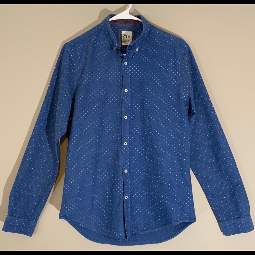 2 Zara Men’s Slim Fit Medium Button Down Shirts